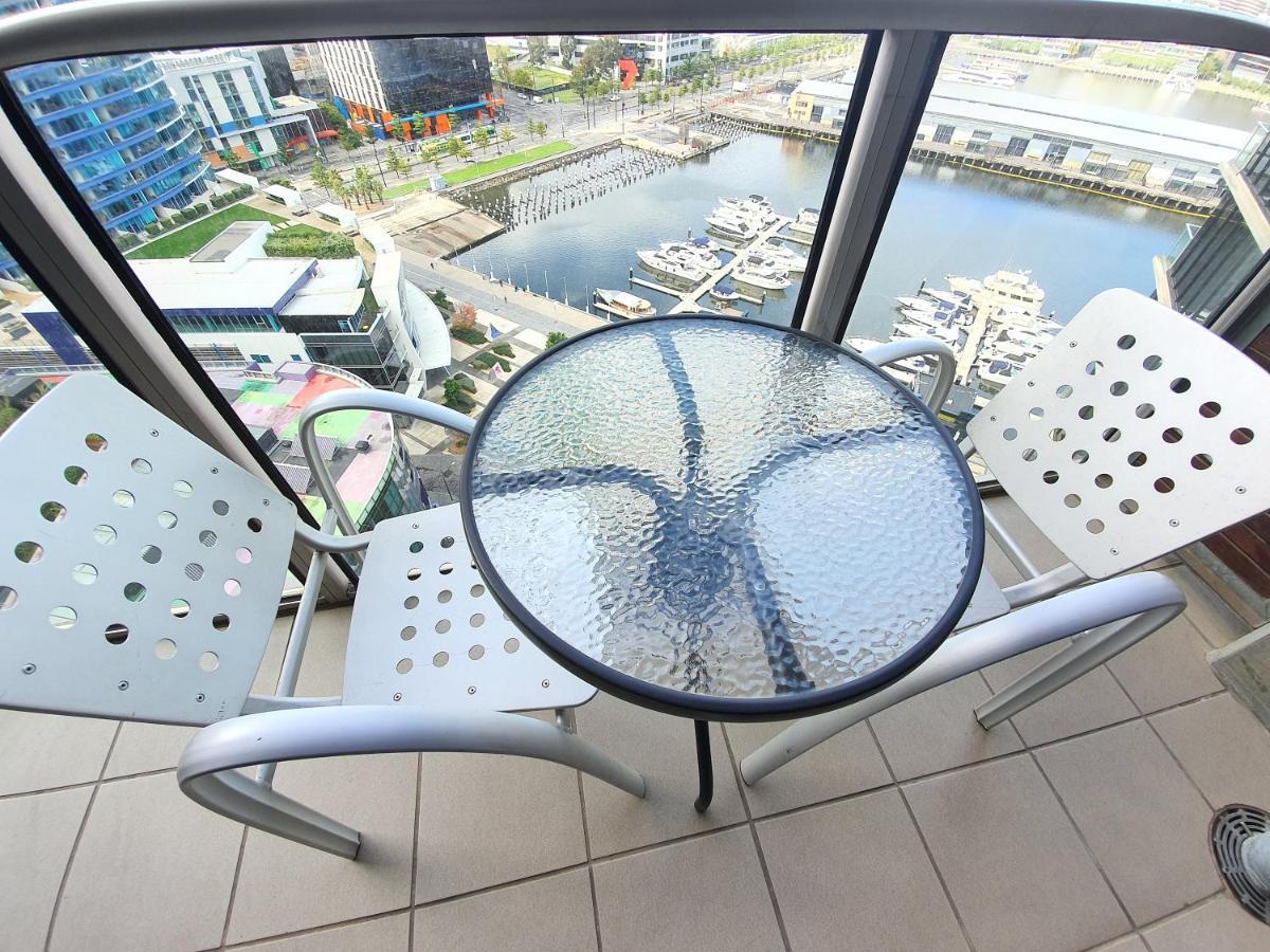 Harbour Escape Apartments Docklands Melburne Exterior foto